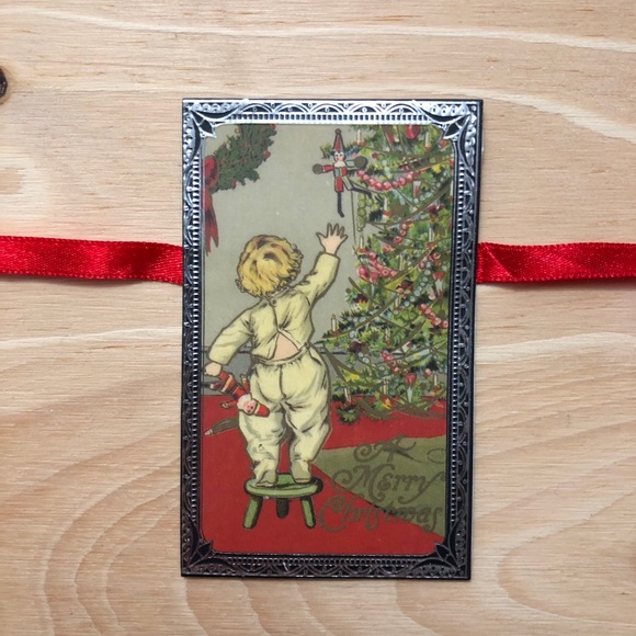 Vintage Christmas Garland - Picture 5 of 11